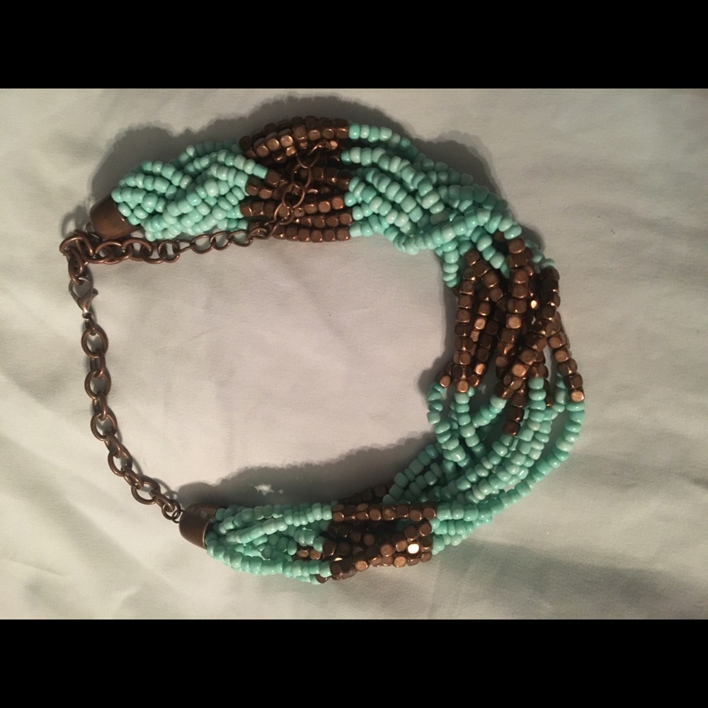 Statement necklace